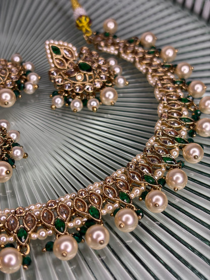 Zayana Gold and Green Necklace Set