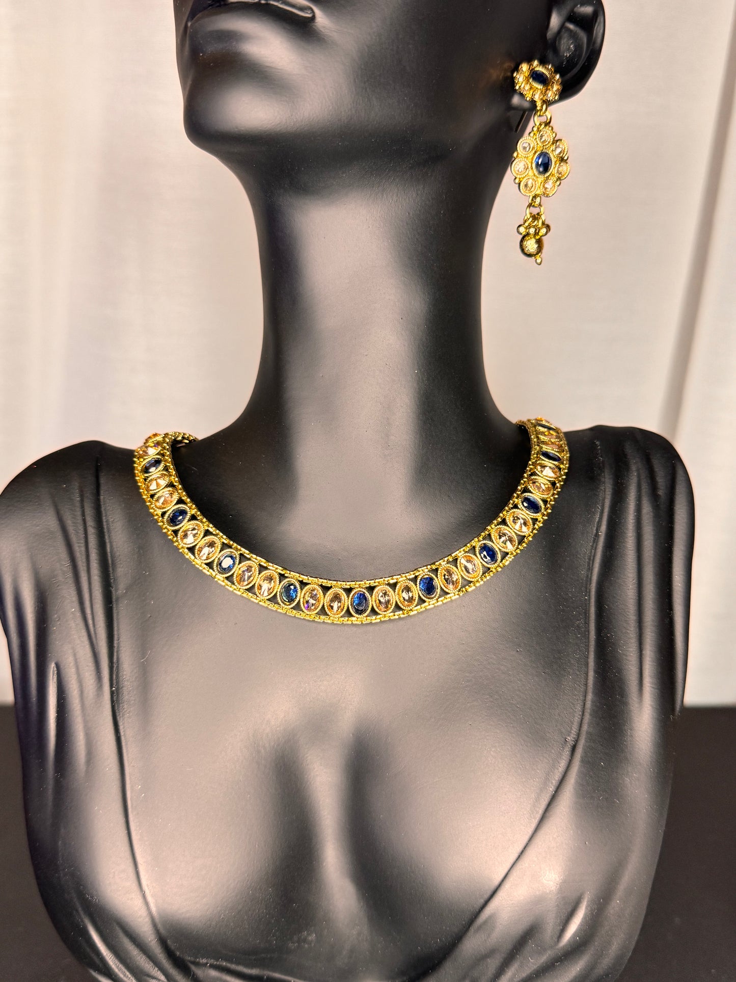 Arianna Set Gold and Navy Necklace and Earrings Set
